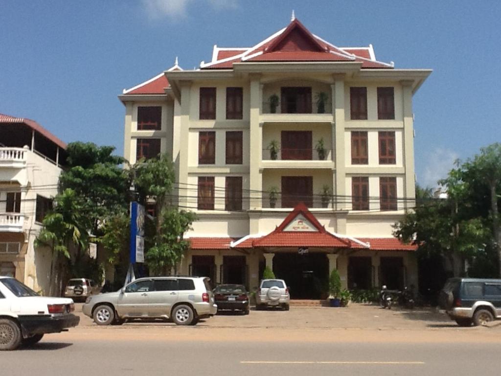 Han Kong Hotel And Restaurant Siem Reap Ngoại thất bức ảnh
